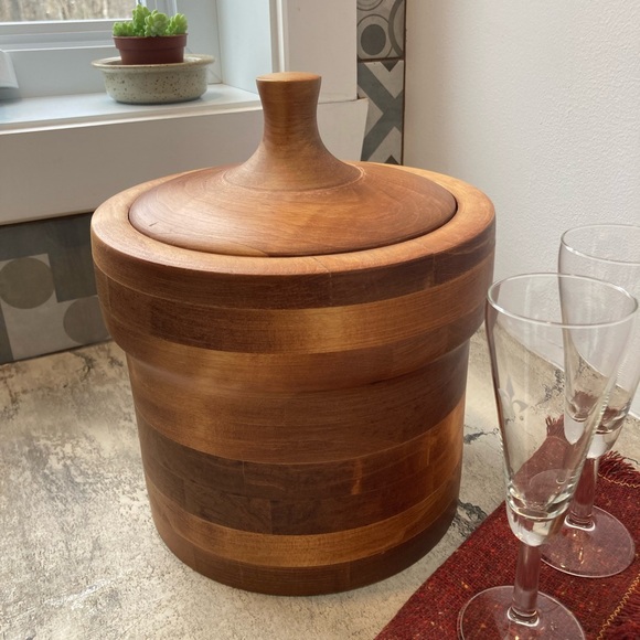 Vintage Wooden Baribeau Ice Bucket - Picture 11 of 11
